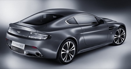Aston Martin V12 Vantage