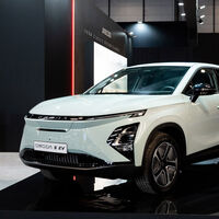 Con más de 400 km de autonomía y siete años de garantía por 37.900 euros, el Omoda 5 quiere ser la pesadilla del BYD Atto 3