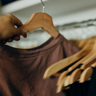 Cómo quitar el olor a humedad del interior de los armarios sin utilizar productos químicos 