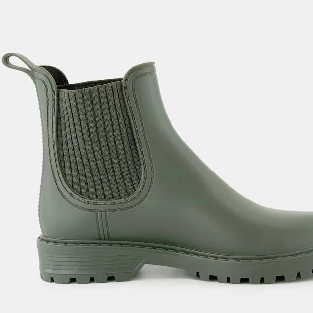 Botines planos de agua de mujer
