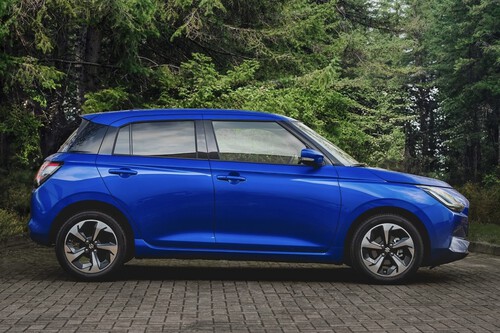 Suzuki Swift Boostergreen 2025