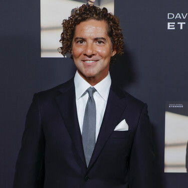 David Bisbal: “Mi hermana dormía en una cama plegable en el cuarto de costura de mi madre porque era la habitación que tenía aire acondicionado”