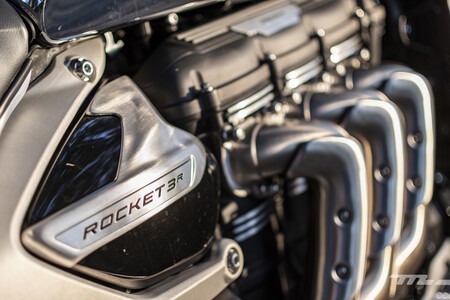 Triumph Rocket 3 R 2023 Prueba 008