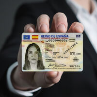 Tenemos el DNI más blindado y encriptado de nuestra historia. El problema es que lo estamos utilizando mal