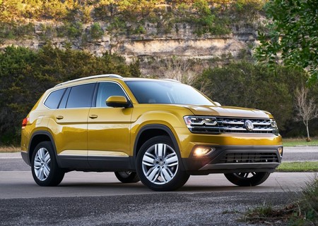 Volkswagen Teramont, al volante de un moderno y espacioso crossover de corte clásico