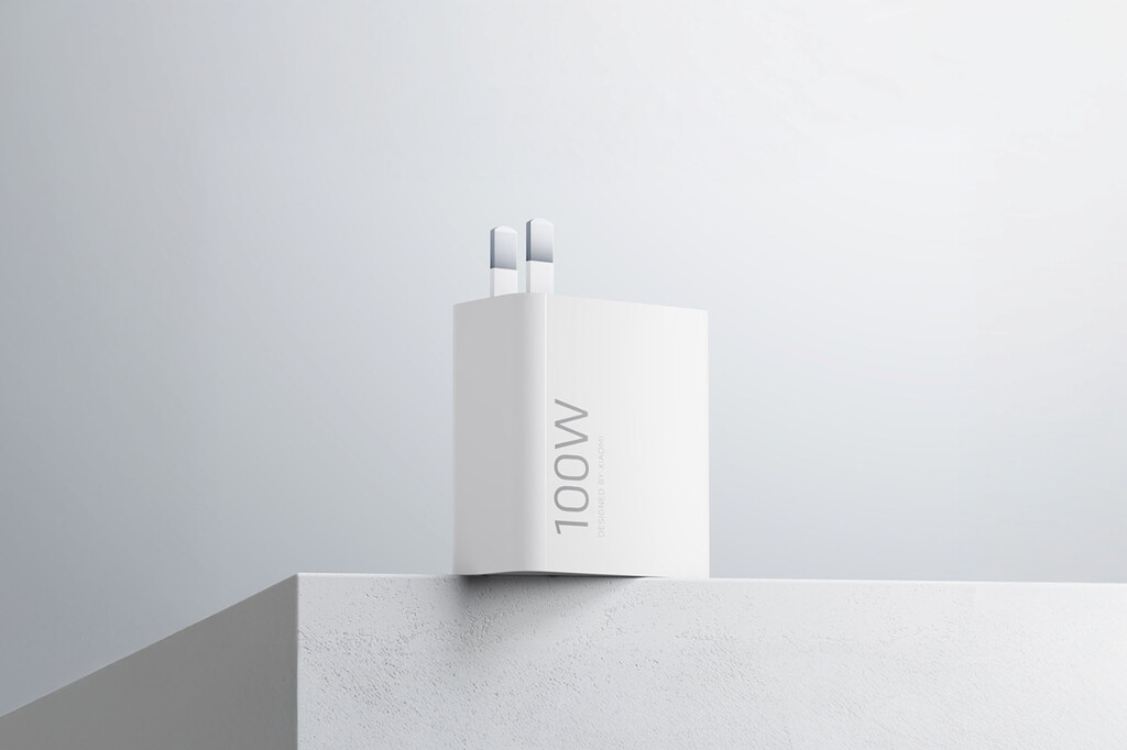 Otra nueva bestia que carga tu Xiaomi a 100W y te cabe en la palma de la mano: por 20 euros, no necesitas más que esto 