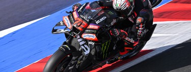 Marco Bezzecchi rompe el récord de Misano y se lleva la pole ante Marc Márquez: Álex Márquez se complica el sábado 