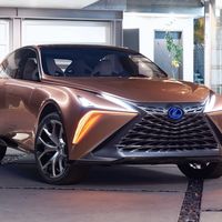 El Lexus LQ podría llegar a finales de este año para sustituir al LX