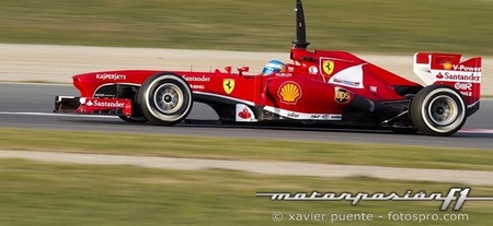 Fernando Alonso acelera con frío invernal