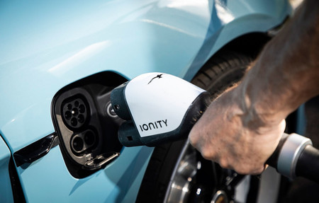 Porsche Taycan, actualizaciones 2020-2021