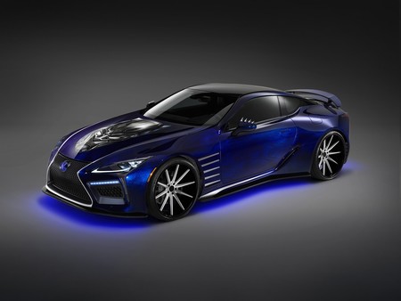Lexus presenta dos autos inspirados en Black Panther