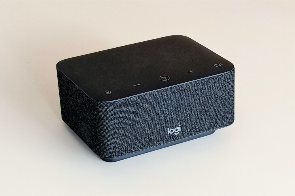 He probado el Logi Dock, la combinación de hub USB-C, altavoz y micrófono para videollamadas. Es una suma que tiene mucho sentido