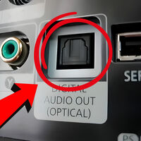 Qué es la salida de audio óptico de la televisión, por qué siempre está tapada y qué tipo de cable utiliza 