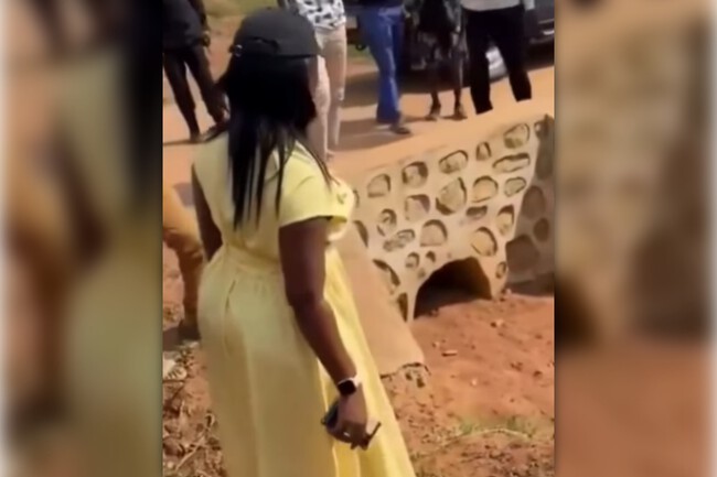 Puente Uganda Corrupcion