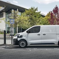 La Citroën ë-Jumpy es la primera de las nuevas furgonetas eléctricas de la marca, y tiene hasta 330 km de autonomía