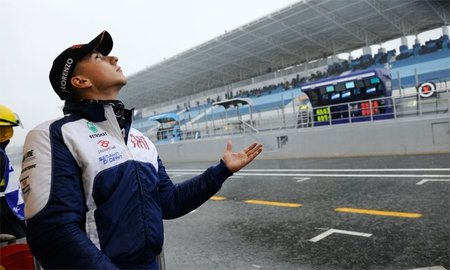 MotoGP Portugal 2010: mucha agua y pocas motos