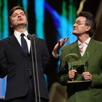 Quién es Santi Villas, el marido de Marc Giró y hermano de Thais Villas: fue colaborador habitual de Ana Rosa Quintana