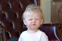 Términos y objetos cotidianos traducidos al idioma de los bebés. [Humor para finalizar el año]