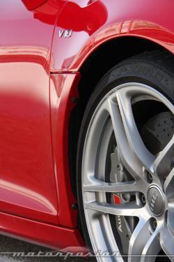Audi R8 V10