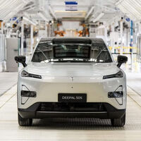 China está vendiendo más autos que nunca, pero tiene un gran problema: gana poquísimo dinero con cada coche 