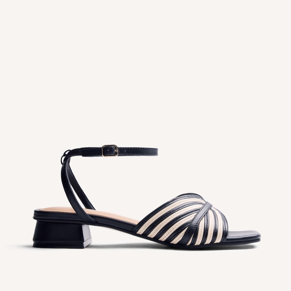 Gioseppo
Sandalias de tacón de mujer de piel bicolor con patron de rayas