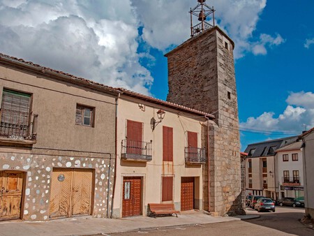 Restos Del Murado De Alcanices