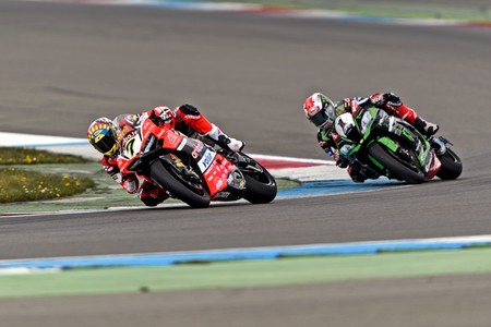 Chaz Davies Jonathan Rea Sbk Italia 2017 1