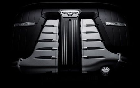 Bentley sigue resistiéndose a los motores diesel