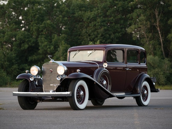 Cadillac V-16 Sedan
