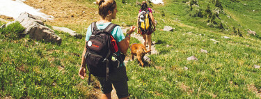 Decathlon rebaja a mitad de precio las zapatillas Merrell para realizar senderismo este verano: transpirables y con buena amortiguación