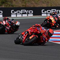 Tener la mejor gasolina va a ser tan importante en MotoGP como fichar a Marc Márquez, y casi igual de caro