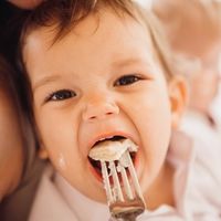 Las carnes en la alimentación infantil: cómo y cuándo ofrecerlas 