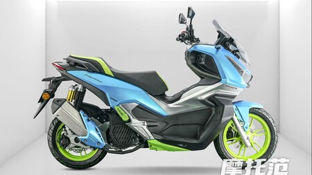 China Mvcagiva Qjmotor 150 Adv Crazy Weekend Roller Scooter Und Kjw700 Sportler 169gallery C7fe01ae