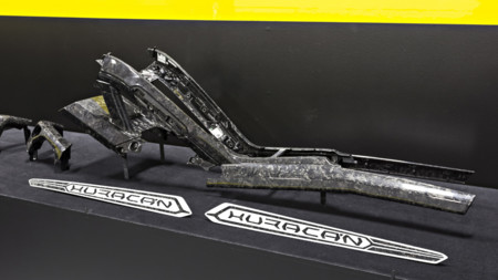 Lamborghini Huracan fibra forjada