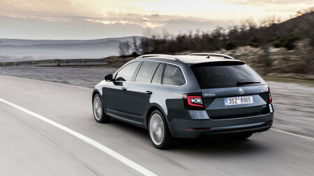 Skoda Octavia Combi 2013