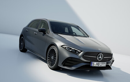 Clase A Night Edition