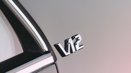 V12 Mercedes 8