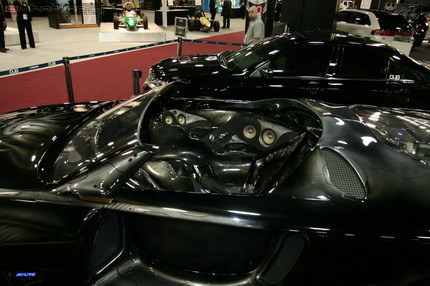 Alpine BMW Sinister Six y Mercedes RLS Detroit