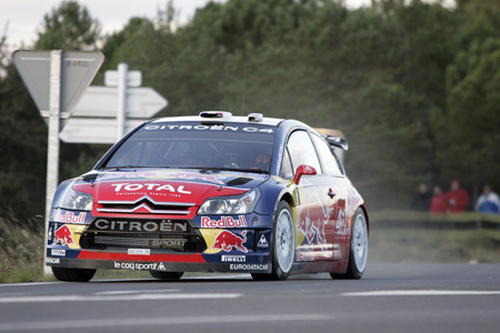 Loeb sigue intratable y Sordo consolida su 2º puesto