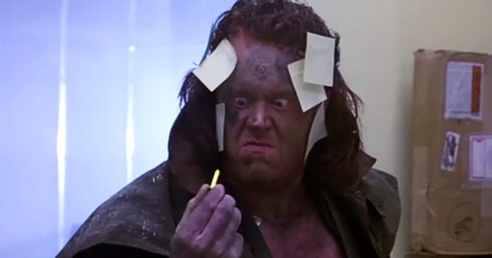 The Undertaker En Suburban Commando