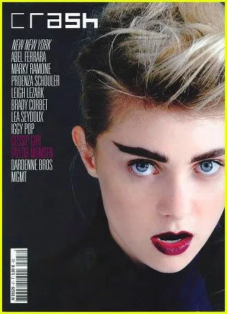 Taylor Momsen para Crash