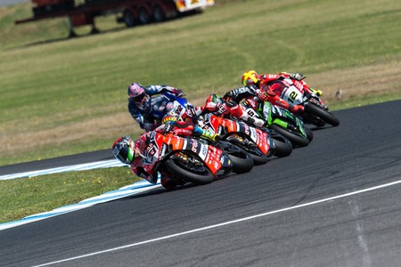 Melandri Davies Superbike Australia 2017