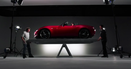La importancia del reparto de pesos explicada con un Mazda MX-5