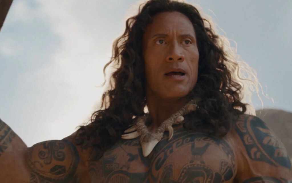 Dwayne Johnson con pelucón roba todos los focos en el nuevo tráiler de 'Vaiana', el remake en acción real de la película de Disney