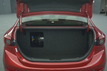 Mazda Axela SKYACTIV-CNG Concept