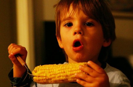 Para que los niños se coman la verdura: recompensas no alimentarias