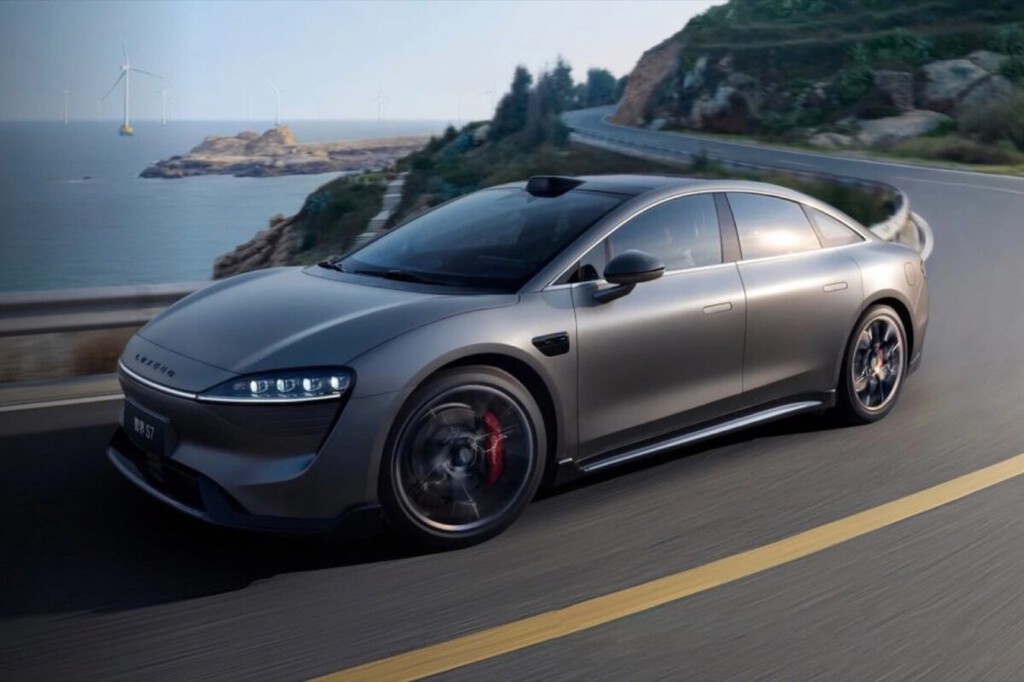 Huawei quiere que en el futuro los coches conduzcan solos. Así que ya está ideando cómo esconder el volante 