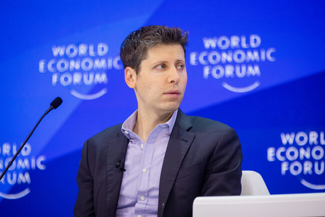 Sam Altman pide que asumamos que la IA tendrá cosas negativas