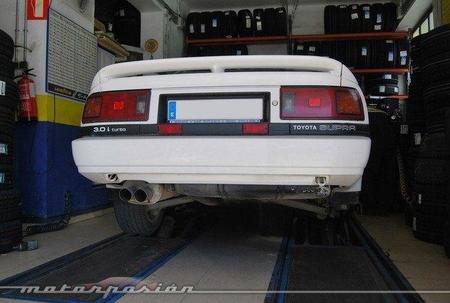 Toyota Supra en taller