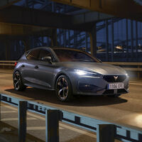 El CUPRA León se gana su primera etiqueta ECO de la DGT: gasolina, 150 CV y microhibridación, desde 33.010 euros 